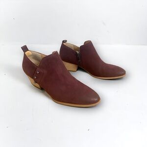 Franco Sarto Graham Burnished Leather Studded Booties Shooties, Women’s Size 8